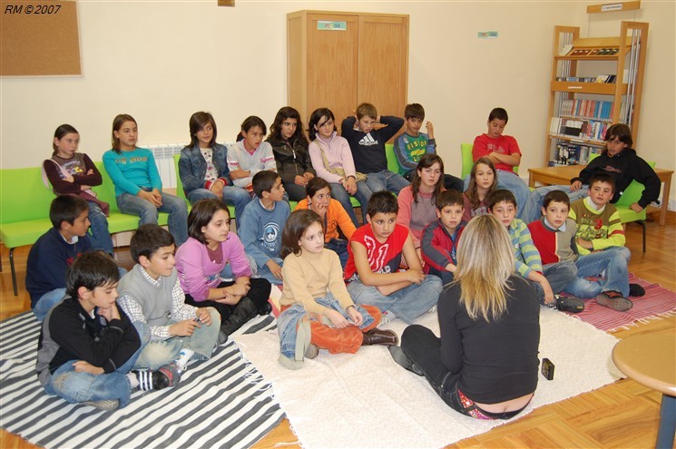 Biblioteca de Montalegre comemora Dia Internacional da Biblioteca Escolar