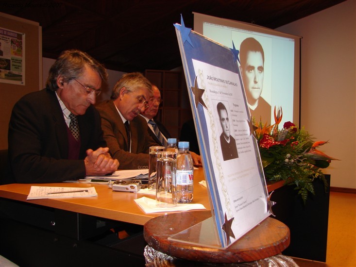 Padre Carvalho homenageado
