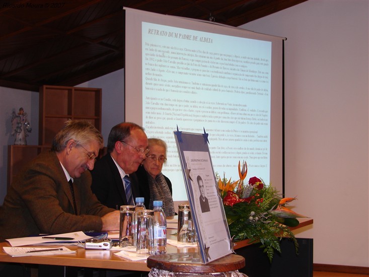 Padre Carvalho homenageado