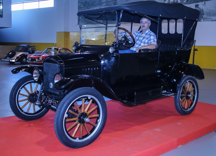 Viatura de 1919 vence &quot;III Exposição de Carros Clássicos&quot;