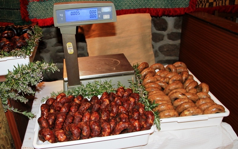 VII Mostra de Produtos Típicos em Pitões das Júnias
