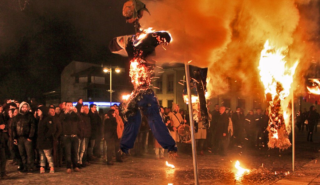 "Queima do Judas" 2016 em Montalegre