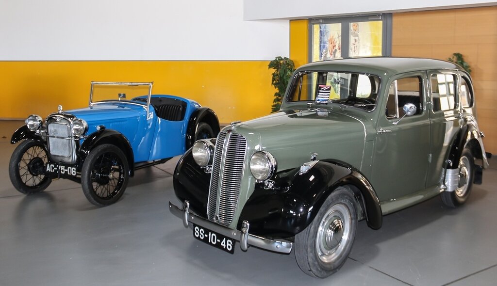 IV Exposição de Clássicos (Carros e Motos)