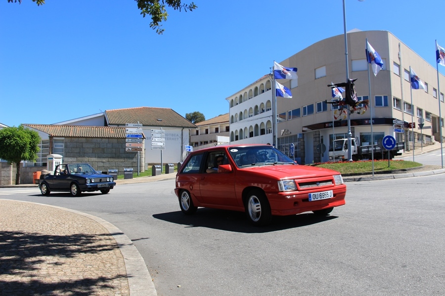 IV Exposição de Clássicos (Carros e Motos)