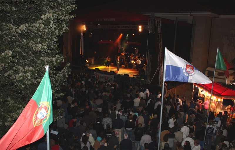 Roberto Leal enche Praça do Município