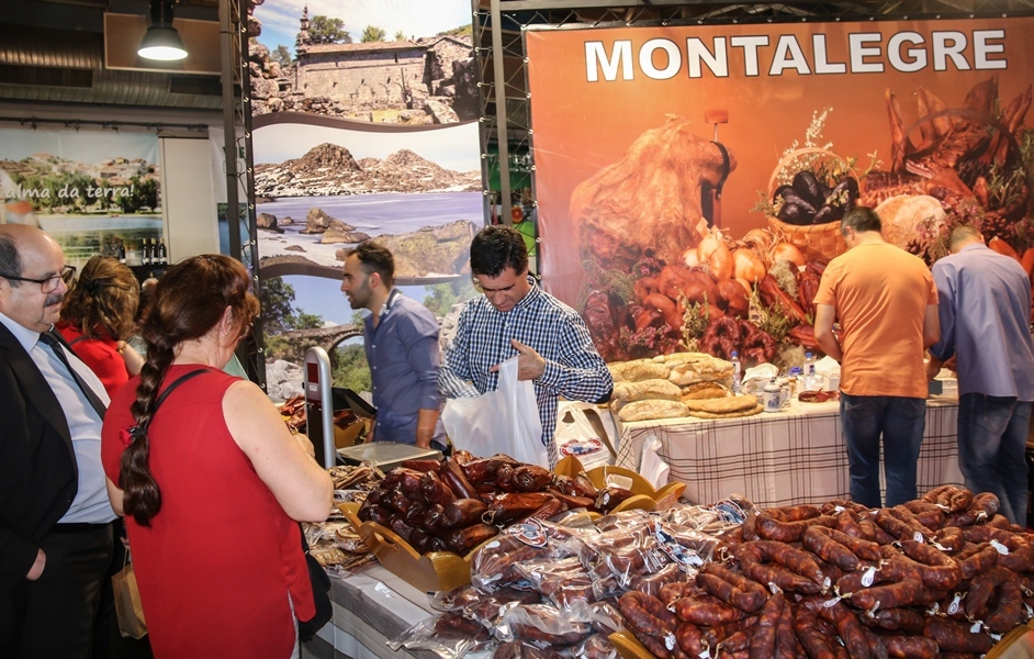 Montalegre na XIV Feira de Nanterre (França)