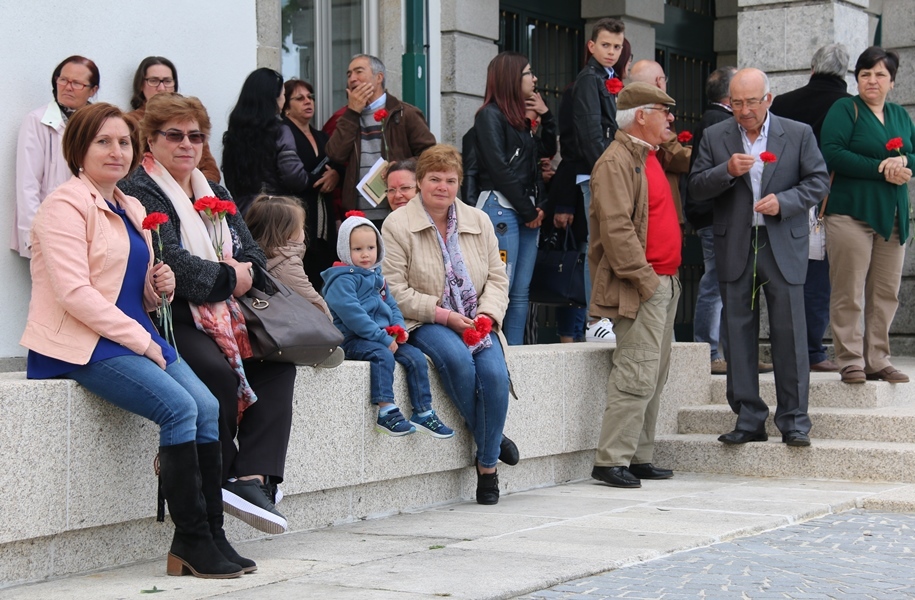 Montalegre | 25 abril - "43 Anos"