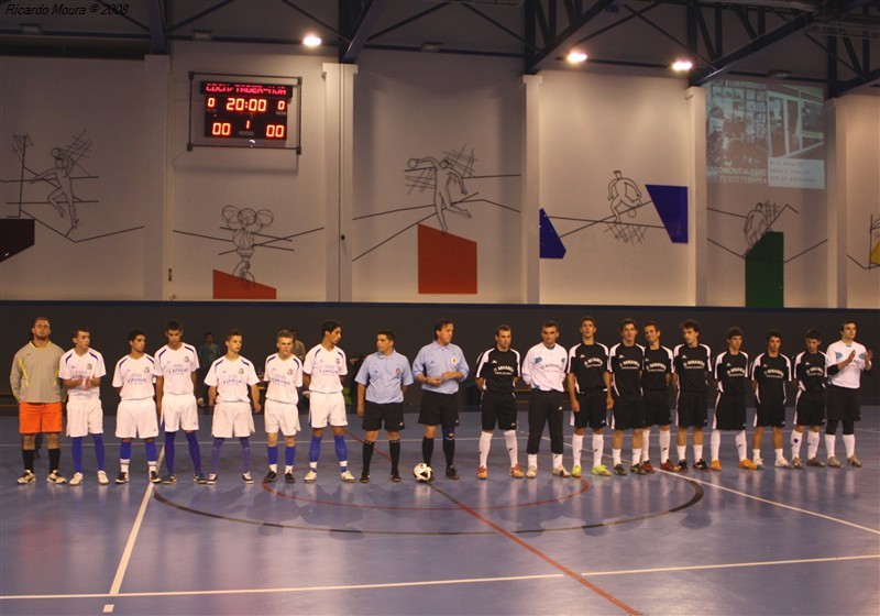 Talho Adérito/MJ Andrade conquista 3.º lugar no Torneio Futsal