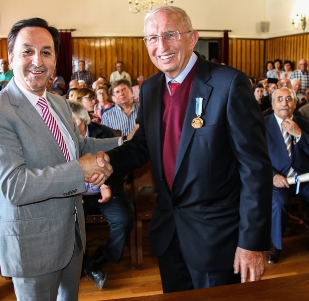 &quot;Medalha de Honra&quot; - Coronel Dias Vieira e Padre João Branco