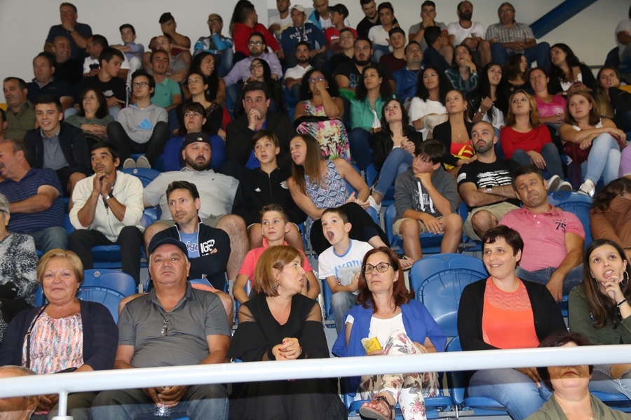 &quot;Electro Cava&quot; vence XII Torneio de Futsal