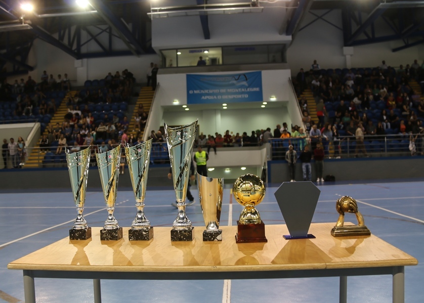 &quot;Electro Cava&quot; vence XII Torneio de Futsal