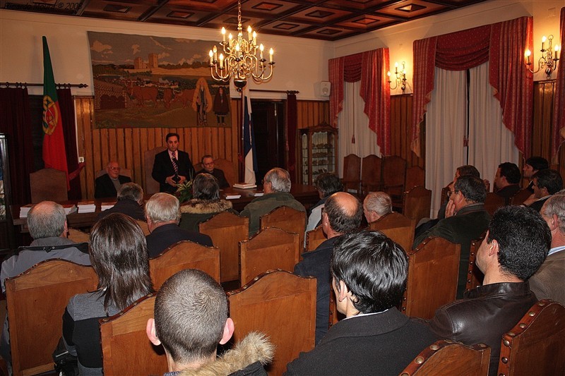 Padre Manuel Alves lança livros