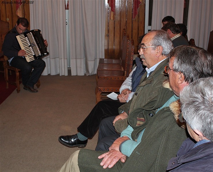 Padre Manuel Alves lança livros