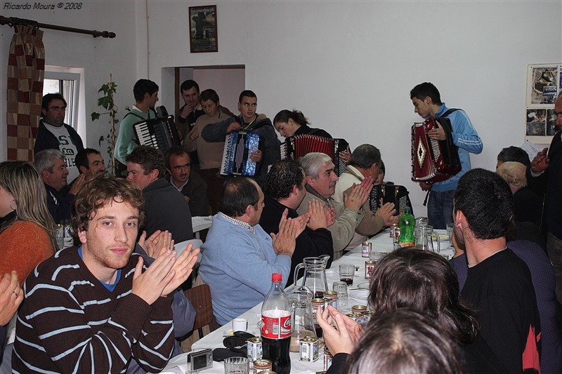 Porco bísaro em festa
