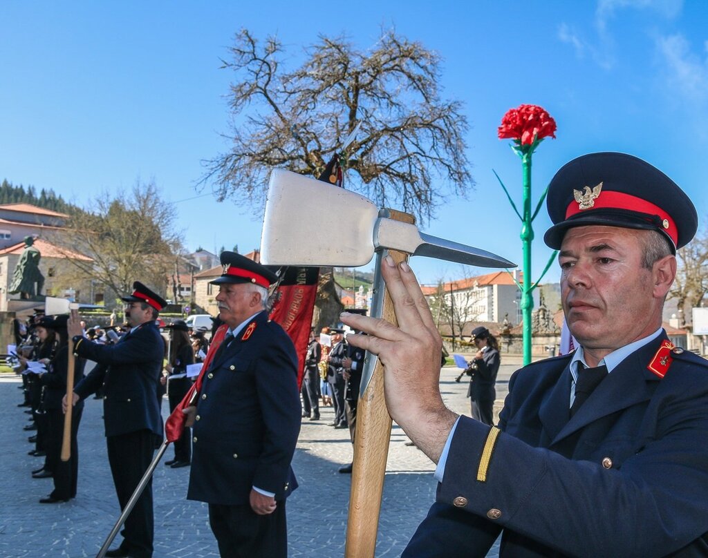 Montalegre (25 de Abril - 44 Anos)