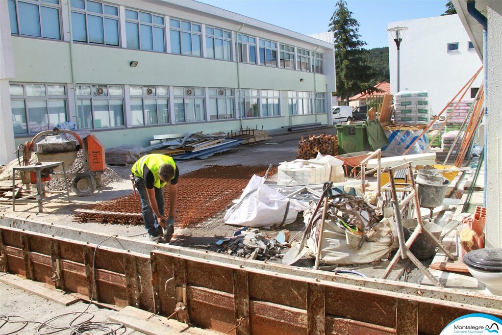 MONTALEGRE - Obras de requalifficação da escola Bento da Cruz (9)