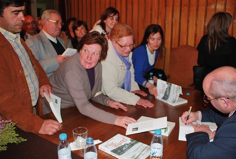 Flor de Burel apresentada