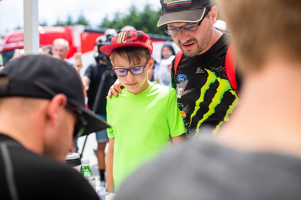 Montalegre (TitansRX Rallycross 2019) Autógrafos - Dia 1 (20)