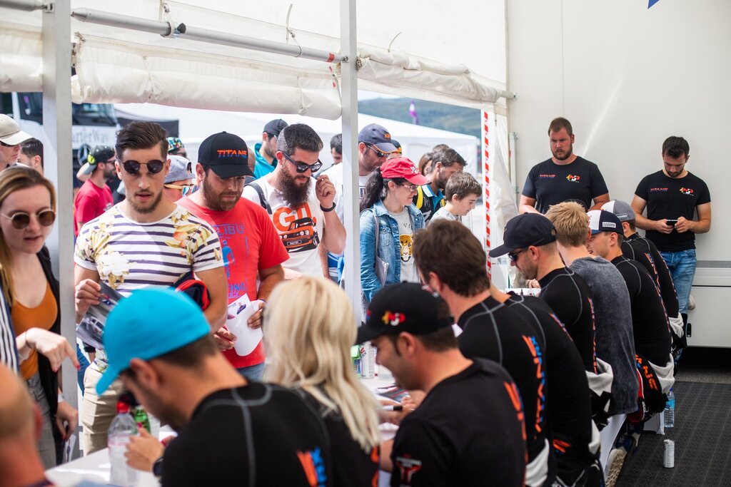 Montalegre (TitansRX Rallycross 2019) Autógrafos - Dia 1 (24)