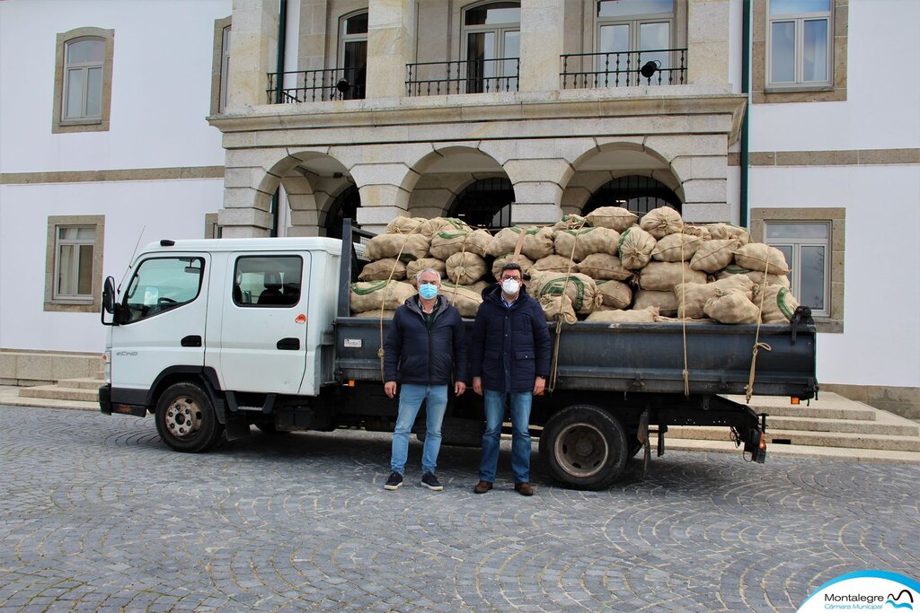 montalegre___municipio_oferece_batata_ao_banco_alimentar__4_