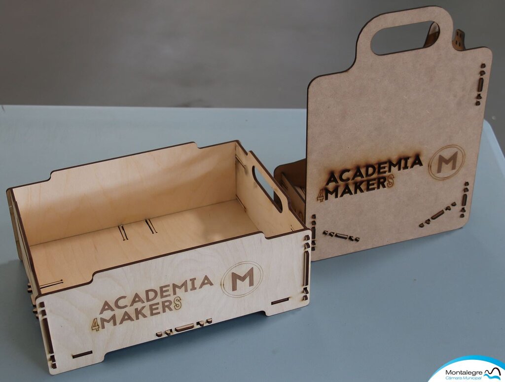 Academia Maker (29)