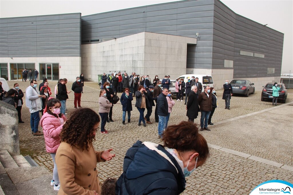 MONTALEGRE - Camão ajuda humanitária para a Ucrânia (9)