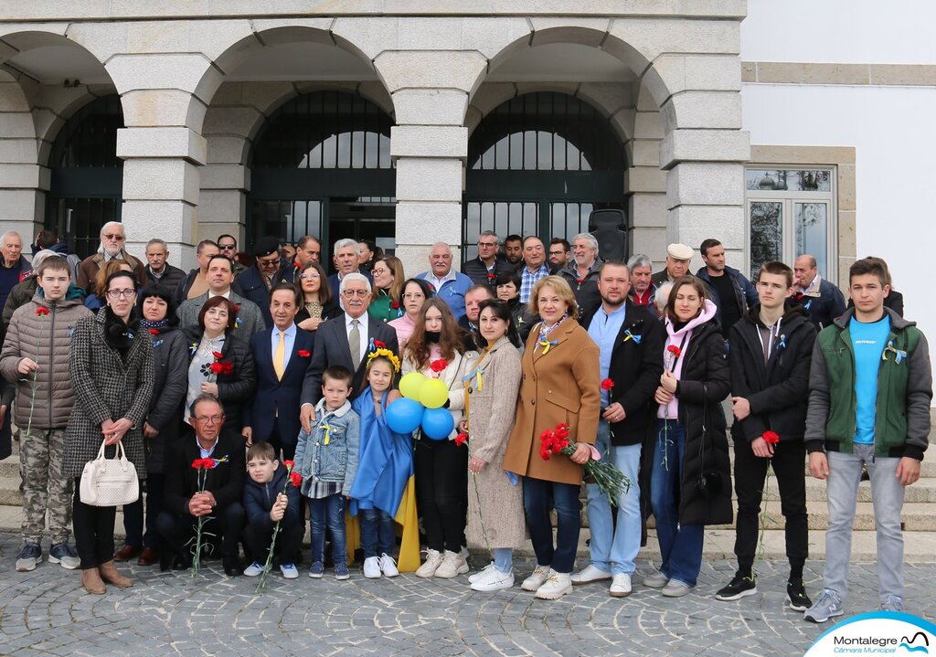 montalegre__25_abril___48_anos___45_