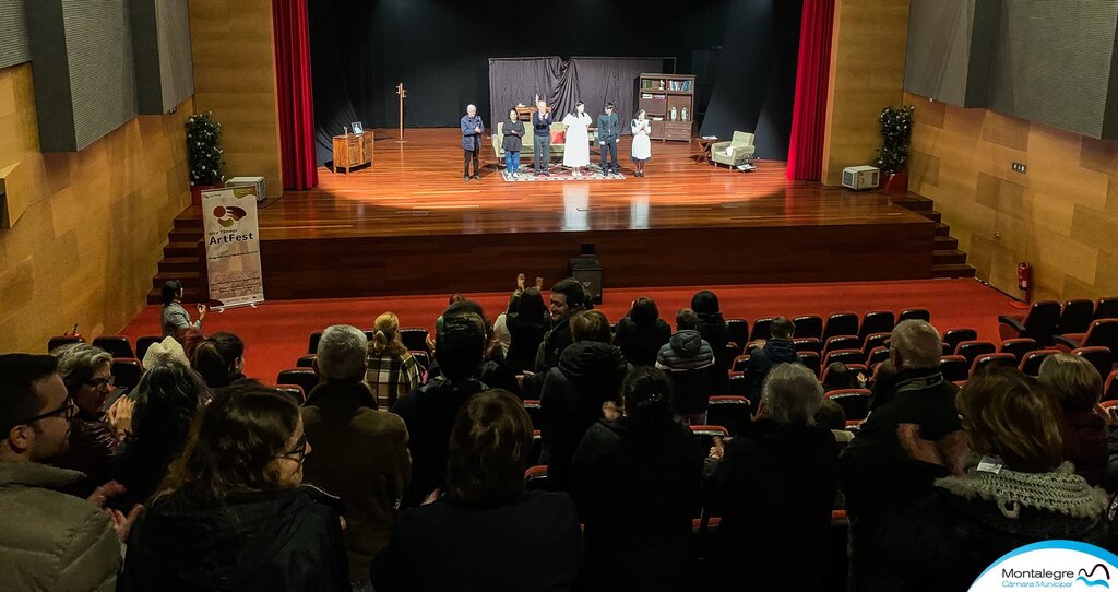 montalegre___teatro__escolhas_do_passado__05