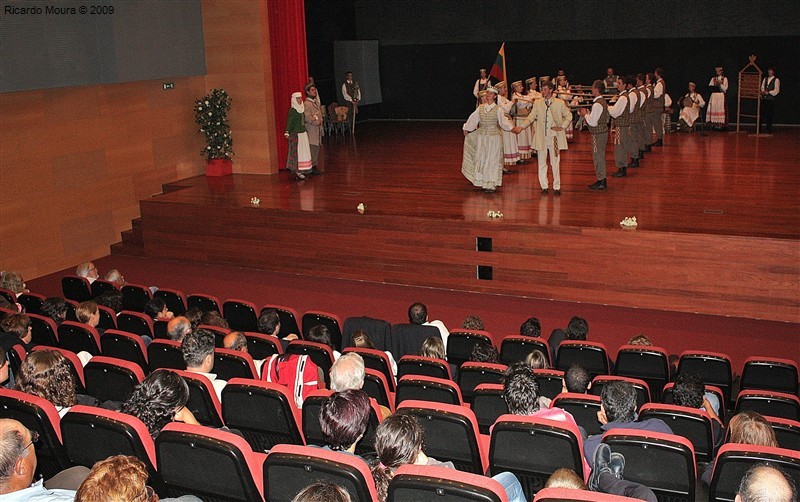 Grandinele encanta Auditório Municipal