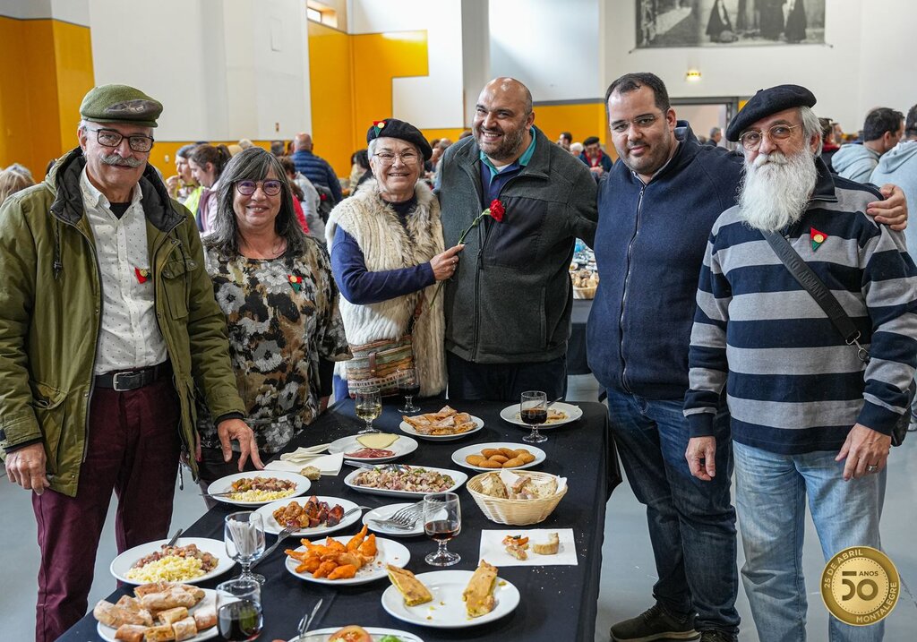 25 Abril (50 Anos) Almoço comunitário (2)