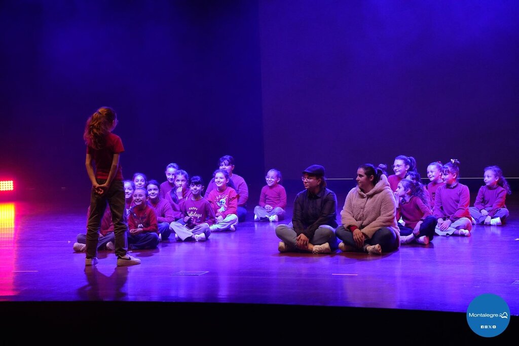 montalegre___danca_sozinha_em_casa__5_