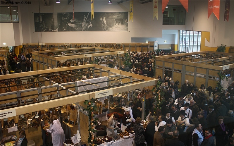 Feira do Fumeiro 2010 - 70 mil no &quot;S. João das Chouriças&quot;