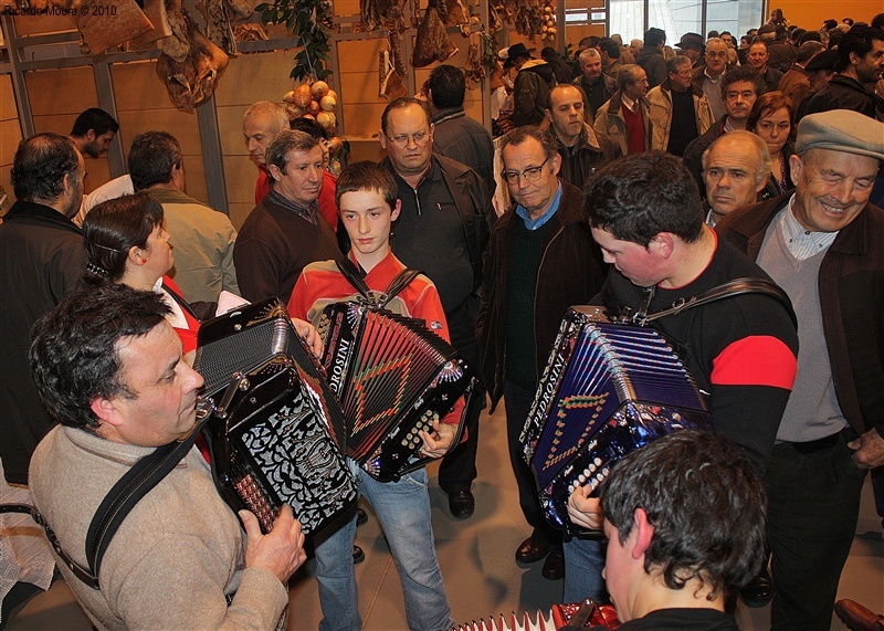 Feira do Fumeiro 2010 - 70 mil no &quot;S. João das Chouriças&quot;