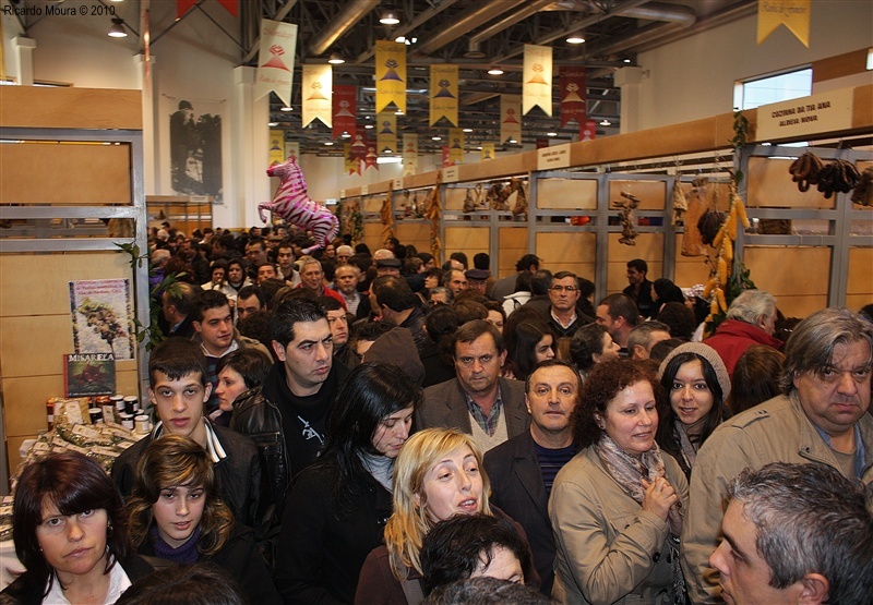 Feira do Fumeiro 2010 - 70 mil no &quot;S. João das Chouriças&quot;