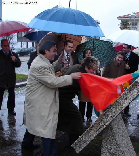 Torga perpetuado na Praça do Municipio