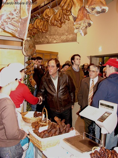 Paulo Portas visitou Feira do Fumeiro