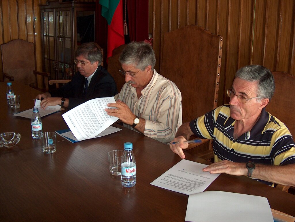 Câmara de Montalegre assina protocolo com Federação Portuguesa de Atletismo e Associação de Atlet...