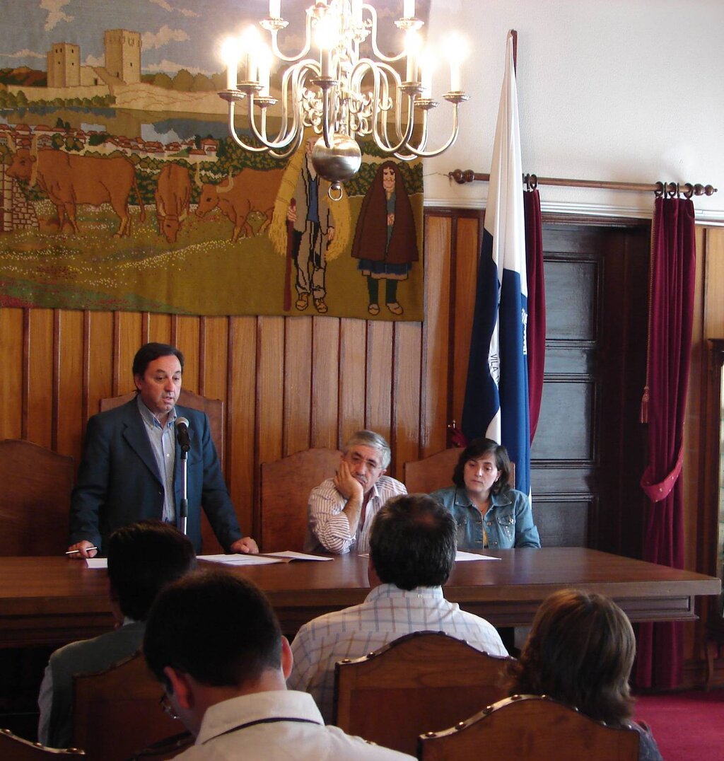 "Estratégias para o desenvolvimento sustentado do concelho" - debate de ideias